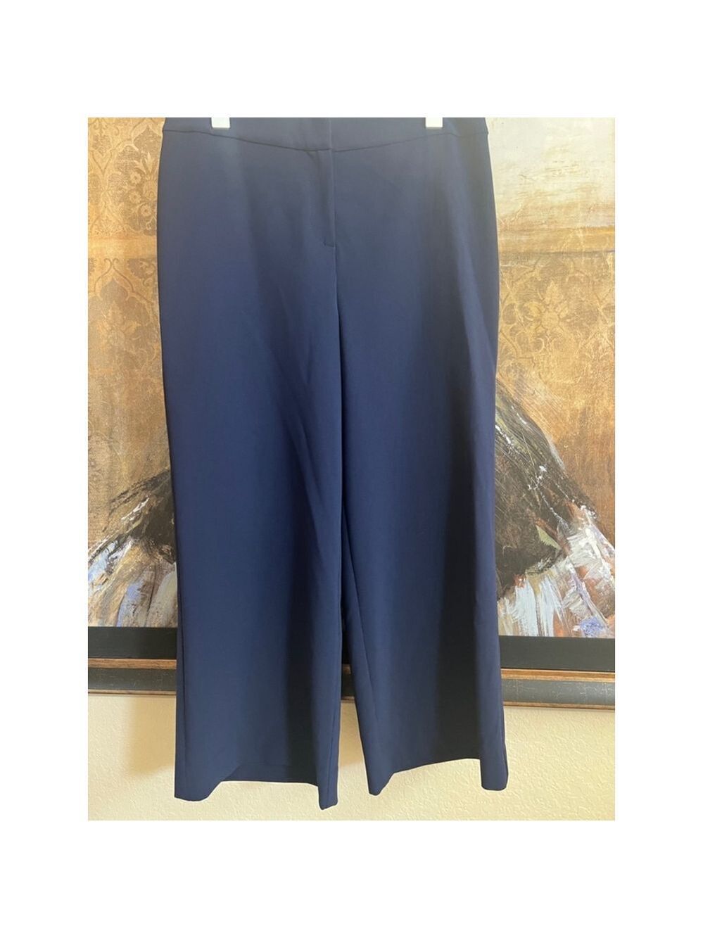 NWOT Women's St. John Pants, Size 8, Navy Cropped